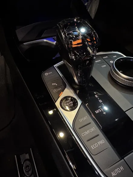 크리스탈4종세트 BMW F40 118D차량에 시공 / 부산 동래, 양산