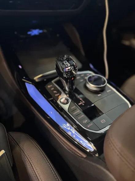부산BMW G02 X4 센터콘솔엠비언트와 크리스탈 4종세트 조합으로 실내분위기 반전 / 부산 동래, 양산