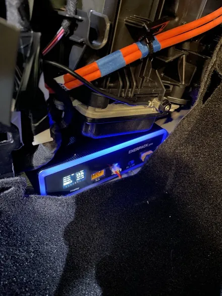 부산테슬라 모델 3 롱레인지 신차패키지/블랙박스 / 썬팅 / 보조밧데리 잘하는 집! 부산에서 테슬라 시공 제일 잘하는 집! / 부산 동래, 양산