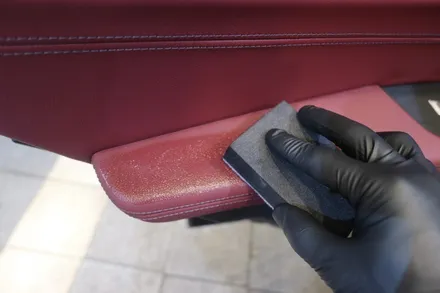 신형 BMW X4 가죽 시트코팅 UG 시트코팅으로 가죽 컨디션 새것처럼 오랫동안 보호하기 ! / 부산 동래, 양산