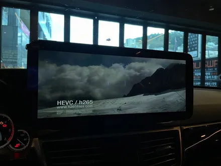 부산 벤츠 W212 E300 안드로이드 올인원시공으로 12.3인치 화면 즐기기! / 부산 동래, 양산