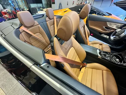 부산 벤츠 W205 C카브리올레 브라운 안전 벨트 교체 컬러체인지 시공 후기! / 부산 동래, 양산
