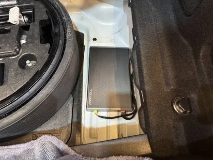 부산벤츠블랙박스 CLS63 AMG 보조배터리 설치로 방전걱정 제로 / 부산 동래, 양산