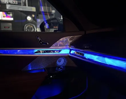 부산BMW엠비언트 회오리스피커 G70 740d 데고마스터 업그레이드 완료 / 부산 동래, 양산