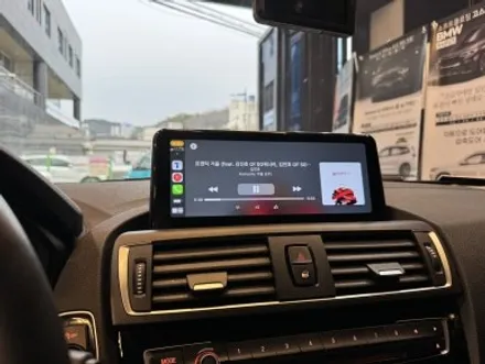 부산 BMW F20 118D 8.8인치 터치 모니터, 무선 애플카플레이 안드로이드 오토, 후방 카메라 시공으로 편리한 운전하기! / 부산 동래, 양산