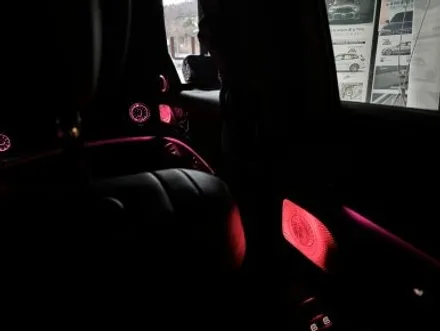 부산 W222 S350 S400 S500 미드레인지 엠비언트 1.2열 시공으로 화려한 실내 연출하기! / 부산 동래, 양산