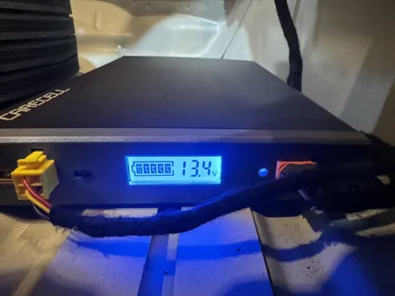 부산벤츠블랙박스 CLS63 AMG 보조배터리 설치로 방전걱정 제로 / 부산 동래, 양산