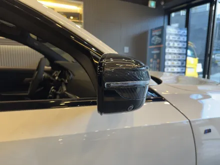 부산 G20 340I  리얼카본그릴 카본휀더가니쉬(에어브리더)V타입 리얼카본 스포일러 교체장착 / 부산 동래, 양산