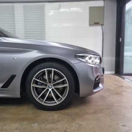 부천 자동차랩핑 BMW 5시리즈 G30 사틴다크그레이 전체랩핑 / 경기 부천
