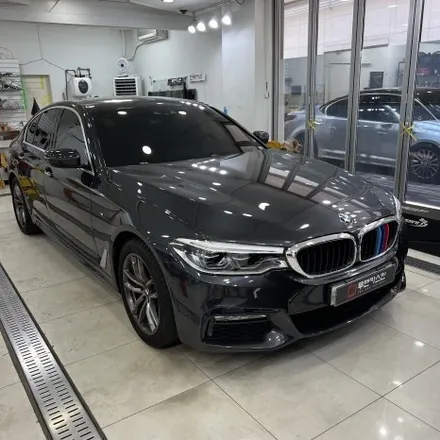 부천랩핑 BMW 5시리즈 530i G30 화이트골드스파클 전체랩핑 / 유광화이트랩핑 / 3M2080 / 경기 부천