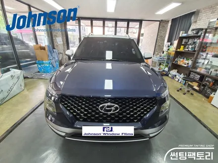 베뉴 썬팅- 존슨R 프리미엄 신차패키지 시공/블랙박스 아이나비QXD3000장착/안양 존슨썬팅 박달점 썬팅팩토리 광명 시흥 금천 / 안양 박달동