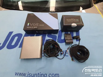 포르쉐 뉴파나메라 GTS 존슨썬팅 XX / SE+ / 아이나비 퀀텀4K 블랙박스 / 아이볼트커넥티드보조배터리 / 차량 전체 PPF시공 / 존슨썬팅 박달점 / 솔라가드프리미엄 만안점 / 안양 박달동