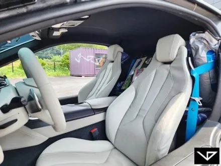 BMW_i8_봐라다이스_실내커스텀_자동차실내_실내염색_아이보리_자동차꾸미기_내차꾸미기_차량실내_1티어_커스텀장인_유튜브 / 화성시 정남면