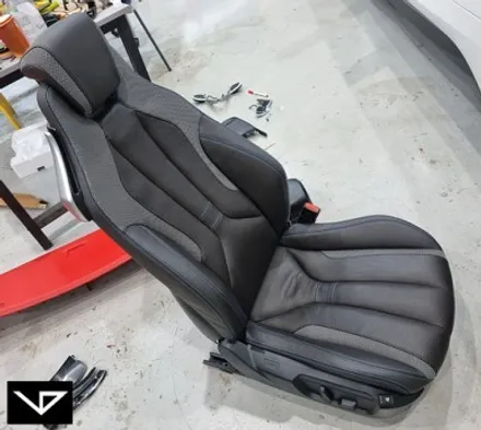 BMW_i8_봐라다이스_실내커스텀_자동차실내_실내염색_아이보리_자동차꾸미기_내차꾸미기_차량실내_1티어_커스텀장인_유튜브 / 화성시 정남면