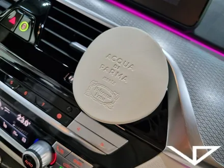 BMW_M550i_봐라다이스_실내커스텀_자동차실내_실내염색_아이보리_자동차꾸미기_차량실내_실내예쁜차_1티어_커스텀장인_유튜브 / 화성시 정남면