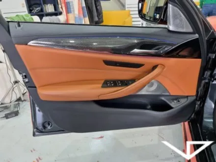 bmw_m5_봐라다이스_실내커스텀_자동차실내_실내염색_아이보리_자동차꾸미기_차량실내_1티어_커스텀장인_유튜브 / 화성시 정남면