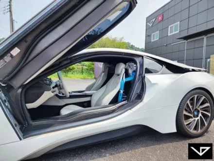 BMW_i8_봐라다이스_실내커스텀_자동차실내_실내염색_아이보리_자동차꾸미기_내차꾸미기_차량실내_1티어_커스텀장인_유튜브 / 화성시 정남면