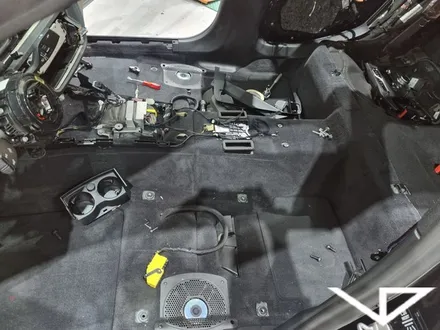 bmw_m5_봐라다이스_실내커스텀_자동차실내_실내염색_아이보리_자동차꾸미기_차량실내_1티어_커스텀장인_유튜브 / 화성시 정남면