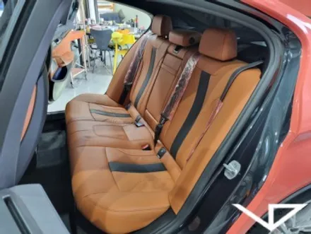 bmw_m5_봐라다이스_실내커스텀_자동차실내_실내염색_아이보리_자동차꾸미기_차량실내_1티어_커스텀장인_유튜브 / 화성시 정남면