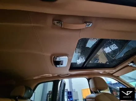 롤스로이스_컬리넌_봐라다이스_실내커스텀_자동차실내_실내염색_실내랩핑_레드_아이보리_자동차꾸미기_내차꾸미기_차량실내_1티어_커스텀장인_유튜브 / 화성시 정남면