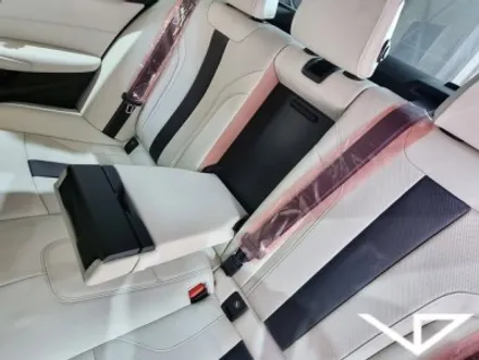 bmw_m5_봐라다이스_실내커스텀_자동차실내_실내염색_아이보리_자동차꾸미기_차량실내_1티어_커스텀장인_유튜브 / 화성시 정남면