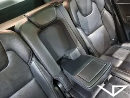 볼보_XC90_봐라다이스_실내커스텀_자동차실내_실내염색_실내도색_네이비_베이지_자동차꾸미기_차량실내_1티어_커스텀장인_유튜브 / 화성시 정남면