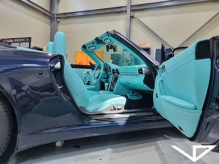 포르쉐_911_카레라_컨버터블_봐라다이스_실내커스텀_자동차실내_실내염색_실내도색_실내랩핑_티파니_민트_블랙_자동차꾸미기_내차꾸미기_차량실내_커스텀장인_1티어_유튜브 / 화성시 정남면