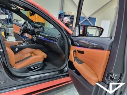 bmw_m5_봐라다이스_실내커스텀_자동차실내_실내염색_아이보리_자동차꾸미기_차량실내_1티어_커스텀장인_유튜브 / 화성시 정남면
