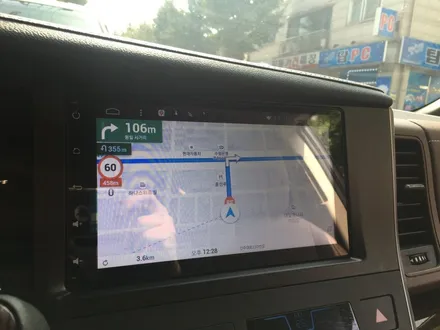 도요타 시에나 카컴 안드로이드 올이원 9인치 매립