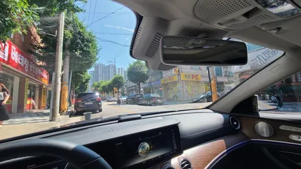 벤츠 E300 푸른 하늘을 담은 블락포디 스카이블루 반사썬팅