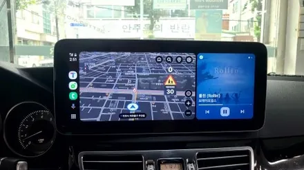 인천 벤츠 E클래스 아이나비 네비사용이 가능한 12.3인치 안드로이드 올인원