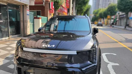 ev9 GT 하늘은 품은 블락포디 스카이블루 썬팅