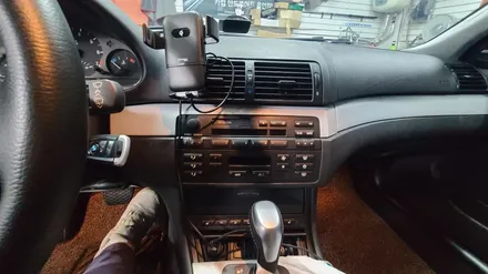 레트로 감성의 BMW 3시리즈 인천 안드로이드 올인원 설치