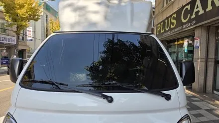 인천 포터2 탑차 블락포디 디토 썬팅과 DCM 디지털미러 대용까지 가능한 룸미러 블랙박스 파인뷰 lx7파워