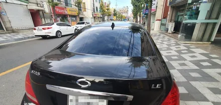 뒷유리 썬팅 박리현상 뽀글이 제거 후 재시공