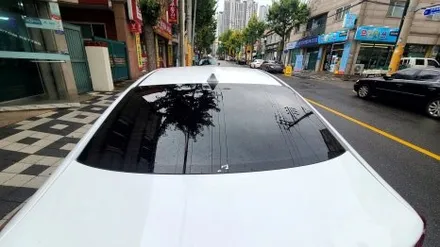 인천 자동차 뒷유리 선팅 기포 괜찮을까요?