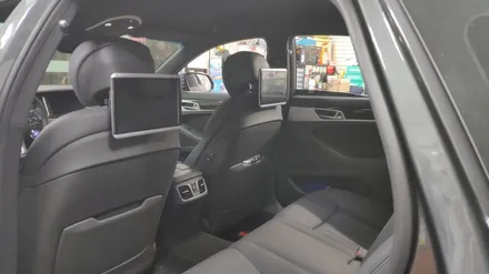 제네시스 G80 후석 리어모니터 카컴 s9