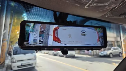 인천 포터2 탑차 블락포디 디토 썬팅과 DCM 디지털미러 대용까지 가능한 룸미러 블랙박스 파인뷰 lx7파워
