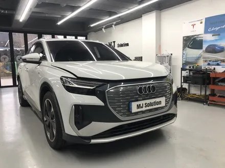 2023년 아우디 Q4 e Tron/ Q4 이트론 순정 어라운드뷰 에어리어뷰 장착. 대전 엠제이솔루션 / 대전,세종,청주