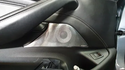 BMW 5시리즈 G30. 기본튜닝중 하나인 회오리 엠비언트 오버젠 회오리엠비언트 장착. / 대전,세종,청주