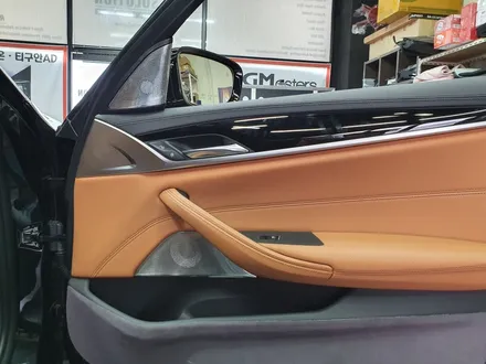 BMW G30 5시리즈 오버젠 회오리 엠비언트스피커 장착. / 대전,세종,청주