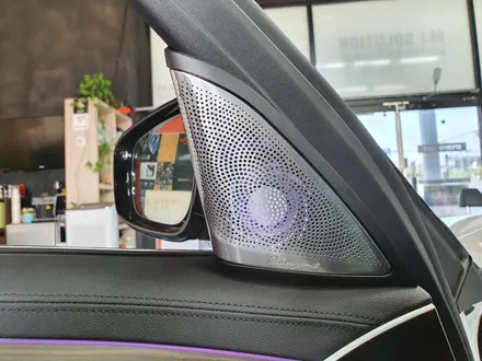 BMW 5시리즈 G30 오버젠 회오리 엠비언트 스피커셋 장착. / 대전,세종,청주