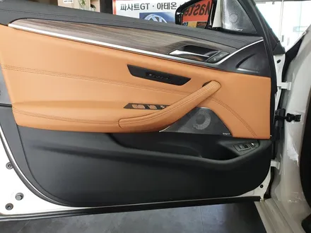 BMW 5시리즈 BMW G30. 오버젠 회오리 트위터, 엠비언트트위터, 엠비언트 미드 장착. / 대전,세종,청주