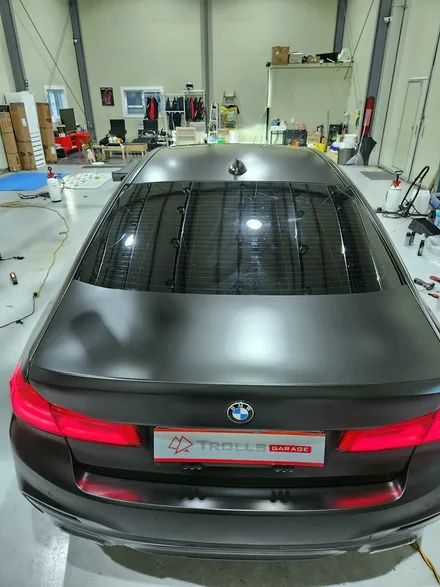 BMW G30 520d 사틴블랙 전체랩핑 그릴랩핑 / 양주 백석읍
