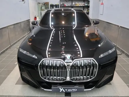 인천 송도 BMW 740i 사틴블랙 전체 랩핑 무광랩핑 비포에프터 / 인천 연수구 송도동