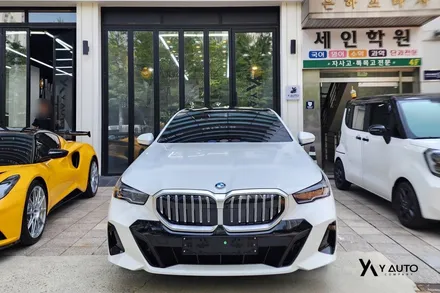 BMW 520i 티타늄 썬팅시공으로 빛나는 5시리즈 매력 / 인천 연수구 송도동