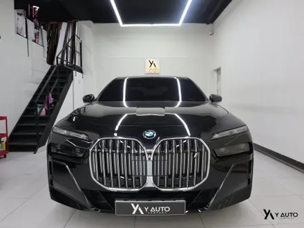 BMW i7 투톤 컬러ppf 인디비주얼 투톤 에디션 드라이빗그레이 인천송도 와이오토 / 인천 연수구 송도동