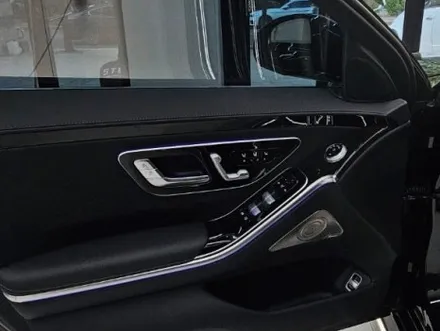 인천 벤츠 S클래스 S500 액티브 엠비언트, 4D부메스터, 천장 부메스터 스피커, 피아노라커트림 교체 시공 / 인천 연수구 송도동