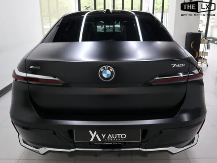 인천 송도 BMW 740i 사틴블랙 전체 랩핑 무광랩핑 비포에프터 / 인천 연수구 송도동