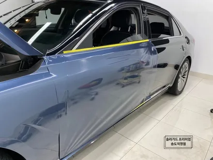 인천 랩핑 제네시스 EQ900 gloss glacier gray(유광 그레이셔 그레이) 시공퀄리티는 솔라가드 프리미엄 송도직영점이 최고!! / 인천 연수구 송도동